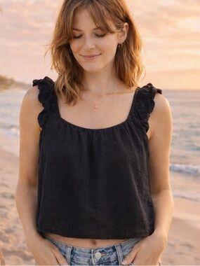 GAP Black Ruffled Crop Top